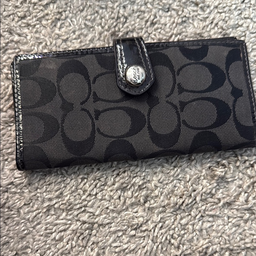 Coach Black Key Card Holder Signature Design